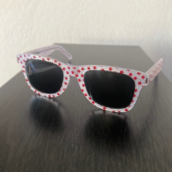 Saint Laurent Sunglasses - Picture 1 of 3